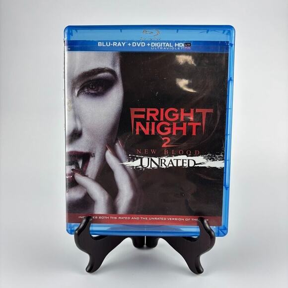 Fright Night 2: New Blood (Blu-ray, 2013, Unrated) Horror - Picture 1 of 3